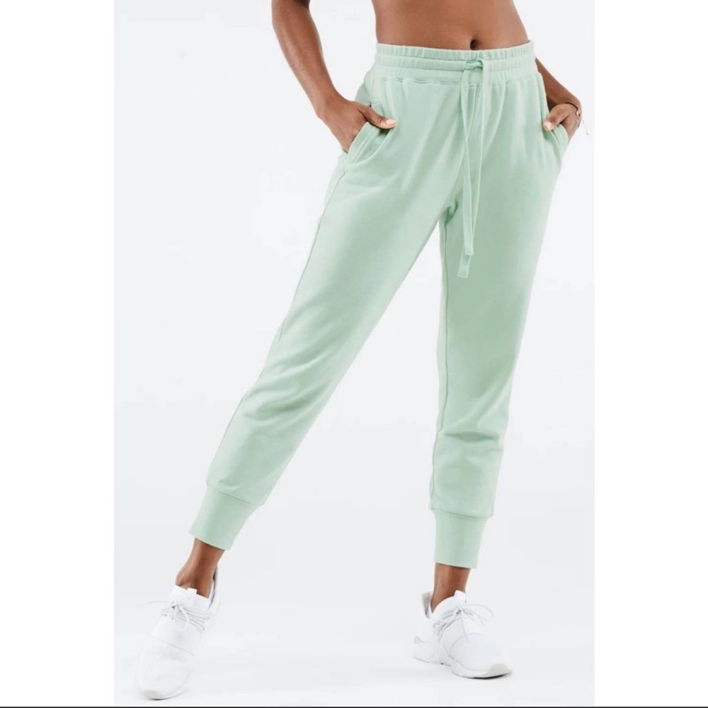 Fabletics Lounge Terry Drawstring Jogger (size small)